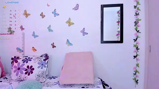 Snapshot of _Arianna08_ chatting on 10, 12, 2024 Arianna08 online show from 10, 12, 2024