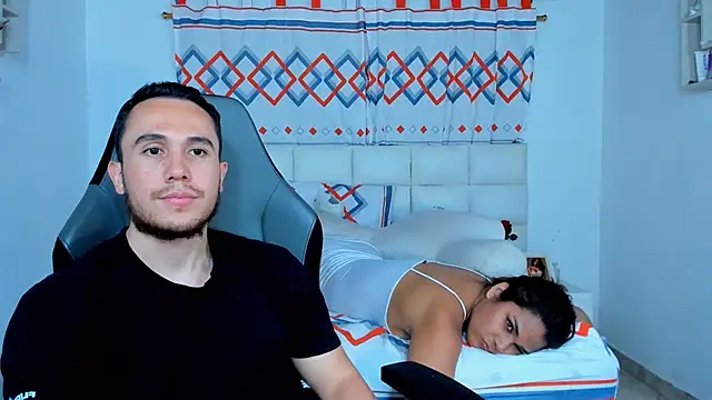 xxx sweet couple  online show from 18, 12, 2024