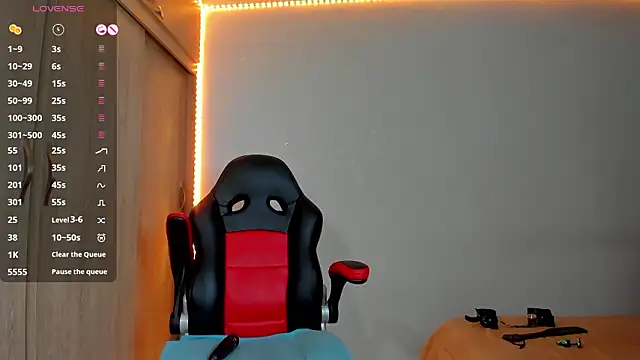 Snapshot of barbiee_ebony chatting on 15, 1, 2026 barbiee ebony online show from 15, 1, 2026