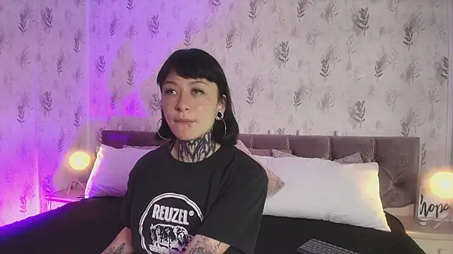 Scolw online show from 6, 11, 2025