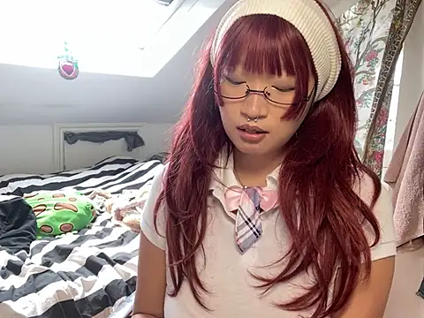 Snapshot of xxxYUKARIxxx chatting on 2, 8, 2026 xxxYUKARIxxx online show from 2, 8, 2026