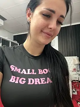 Snapshot of SophiaVilner chatting on 5, 10, 2025 SophiaVilner online show from 5, 10, 2025