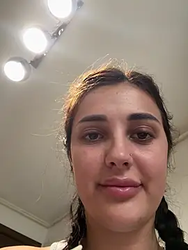 SophiaVilner online show from 21, 7, 2026