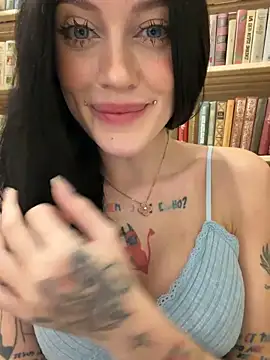 Snapshot of Melissa_crazy chatting on 17, 4, 2026 Melissa crazy online show from 17, 4, 2026