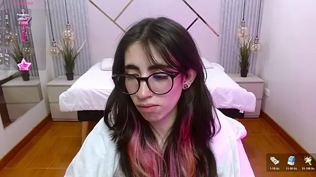 LenaRoses online show from 6, 11, 2025