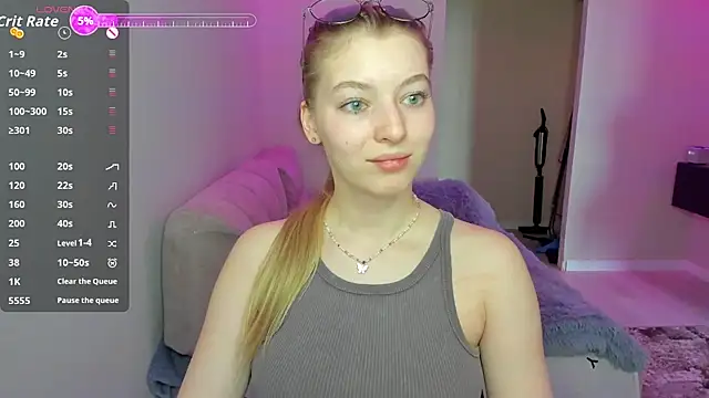 Snapshot of Drive-Crazy- chatting on 12, 4, 2026 Drive-Crazy- online show from 12, 4, 2026