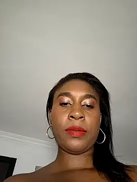 HanaThompson online show from 2, 1, 2025