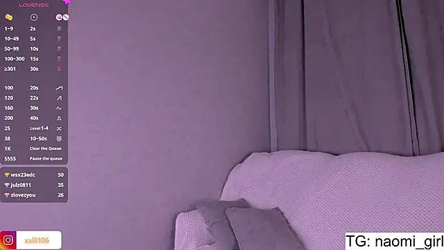 Naomi Girly online show from 17, 12, 2024