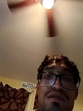 lRainbowBoy online show from 13, 4, 2026