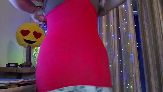 amorelara online show from 28, 2, 2026