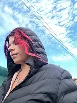 RiriRoseey online show from 10, 10, 2025