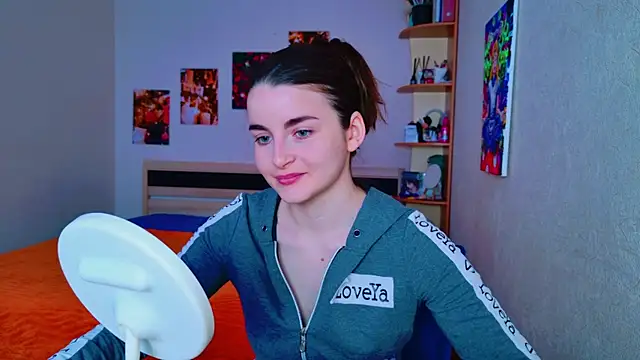 Snapshot of Miss_Arwen chatting on 4, 3, 2025 Miss Arwen online show from 4, 3, 2025