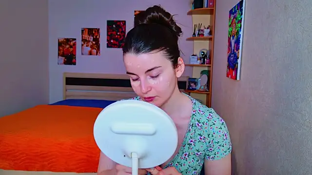 Snapshot of Miss_Arwen chatting on 5, 3, 2025 Miss Arwen online show from 5, 3, 2025