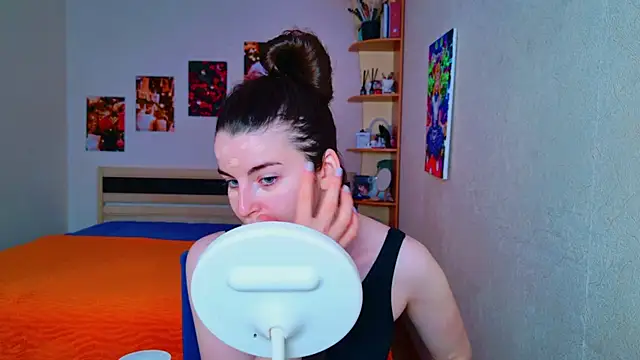 Snapshot of Miss_Arwen chatting on 6, 3, 2025 Miss Arwen online show from 6, 3, 2025