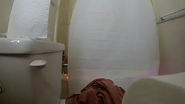 Snapshot of AriellaTaylor chatting on 3, 12, 2024 AriellaTaylor online show from 3, 12, 2024