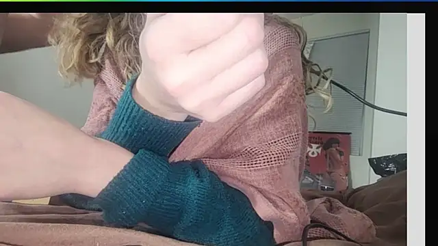 Snapshot of AriellaTaylor chatting on 4, 12, 2024 AriellaTaylor online show from 4, 12, 2024