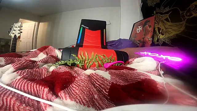 Snapshot of AriellaTaylor chatting on 1, 1, 2025 AriellaTaylor online show from 1, 1, 2025