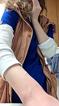 Snapshot of AriellaTaylor chatting on 22, 2, 2025 AriellaTaylor online show from 22, 2, 2025