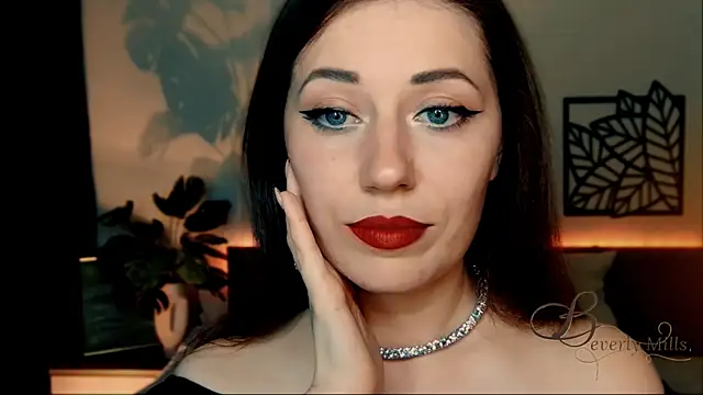 MissBeverlyMills online show from 12, 12, 2024