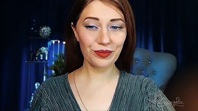 Snapshot of MissBeverlyMills chatting on 18, 4, 2026 MissBeverlyMills online show from 18, 4, 2026