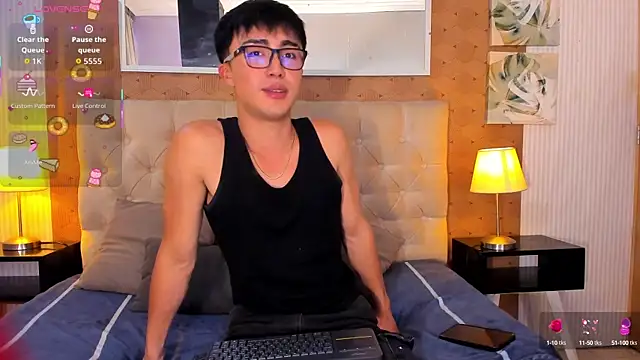 santi-fabulous online show from 29, 9, 2025