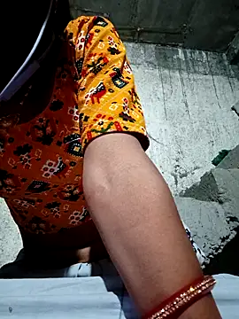 Snapshot of Anushka_Ji chatting on 8, 3, 2025 Anushka Ji online show from 8, 3, 2025