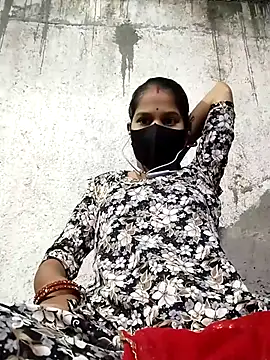 Snapshot of Anushka_Ji chatting on 28, 10, 2025 Anushka Ji online show from 28, 10, 2025