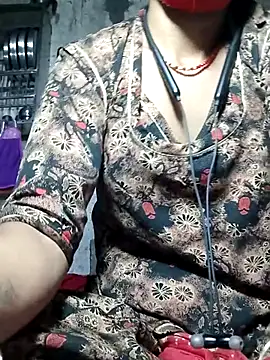 Snapshot of Anushka_Ji chatting on 4, 7, 2026 Anushka Ji online show from 4, 7, 2026