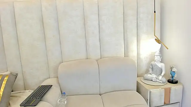 Snapshot of im_giselle_ chatting on 9, 4, 2026 im giselle online show from 9, 4, 2026