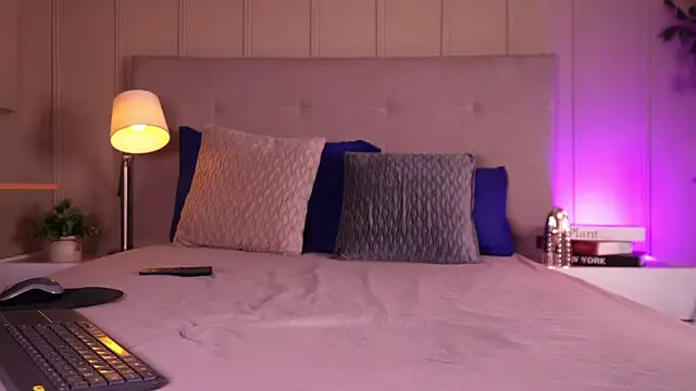 Snapshot of endy_rush chatting on 7, 4, 2026 endy rush online show from 7, 4, 2026