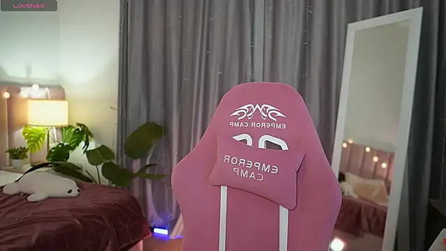 Lala Land  online show from 8, 3, 2025