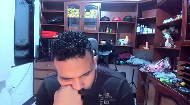 Snapshot of Drako_Argentii chatting on 12, 12, 2024 Drako Argentii online show from 12, 12, 2024