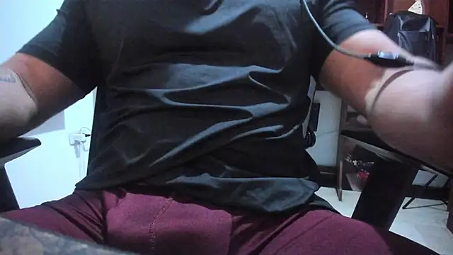 Snapshot of Drako_Argentii chatting on 19, 12, 2024 Drako Argentii online show from 19, 12, 2024