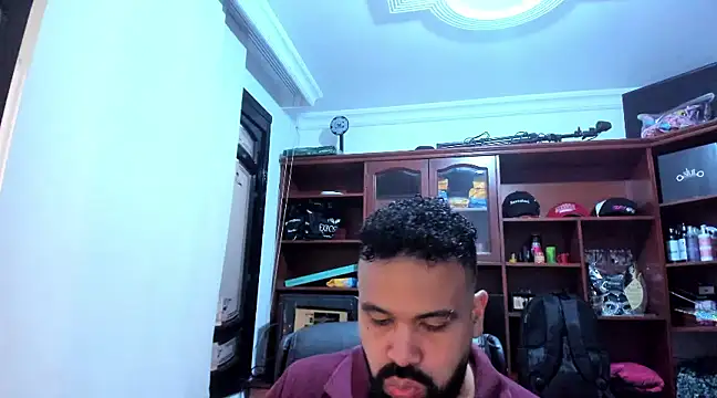 Snapshot of Drako_Argentii chatting on 1, 2, 2025 Drako Argentii online show from 1, 2, 2025