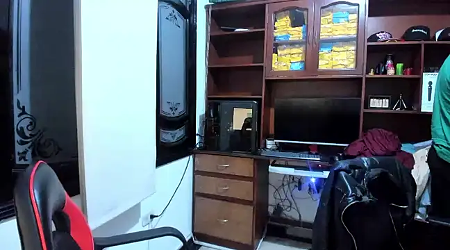 Snapshot of Drako_Argentii chatting on 13, 2, 2025 Drako Argentii online show from 13, 2, 2025