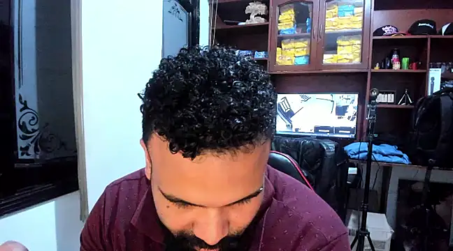 Snapshot of Drako_Argentii chatting on 14, 2, 2025 Drako Argentii online show from 14, 2, 2025