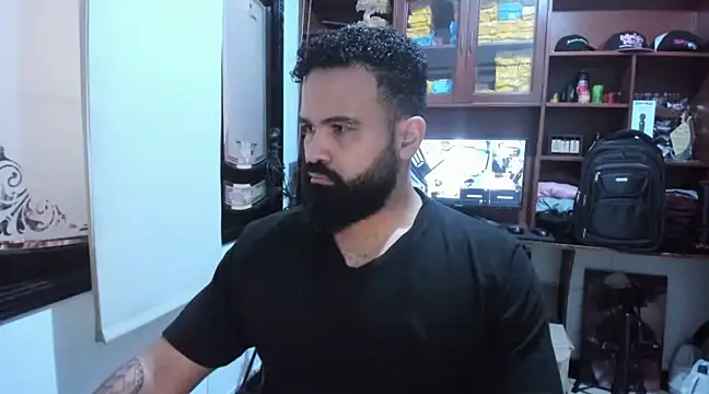 Snapshot of Drako_Argentii chatting on 18, 2, 2025 Drako Argentii online show from 18, 2, 2025