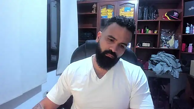 Snapshot of Drako_Argentii chatting on 4, 3, 2025 Drako Argentii online show from 4, 3, 2025