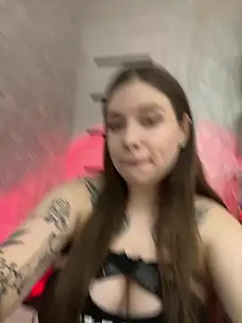 Vikki toriya online show from 26, 12, 2024