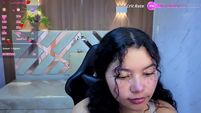 Snapshot of victoria_castillo_b chatting on 8, 10, 2025 victoria castillo b online show from 8, 10, 2025