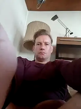 MArciQuarky online show from 22, 3, 2025