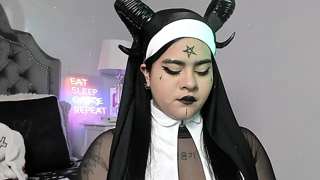 atena hill online show from 25, 10, 2025