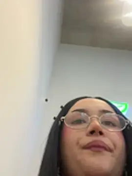 Snapshot of Electra_doll_ chatting on 7, 4, 2026 Electra doll online show from 7, 4, 2026