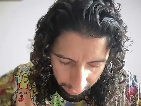 littlelatinhunter online show from 13, 3, 2026