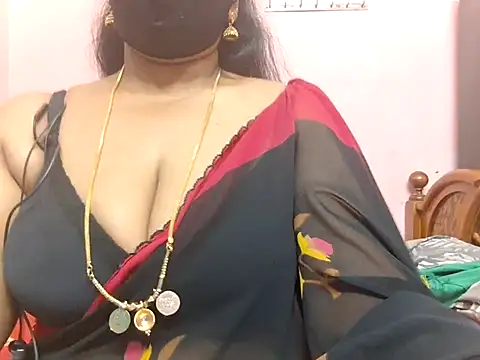 Snapshot of Pallavi-sri chatting on 15, 2, 2026 Pallavi-sri online show from 15, 2, 2026