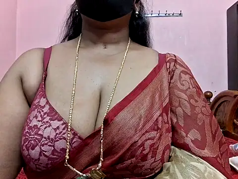 Snapshot of Pallavi-sri chatting on 10, 3, 2026 Pallavi-sri online show from 10, 3, 2026