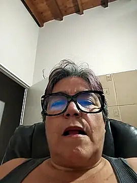 MARIANMILLS   online show from 17, 4, 2026