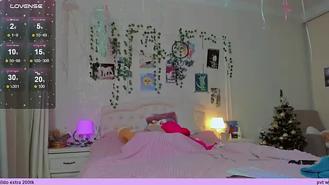 Snapshot of Neko_kitsune1 chatting on 13, 1, 2025 Neko kitsune1 online show from 13, 1, 2025