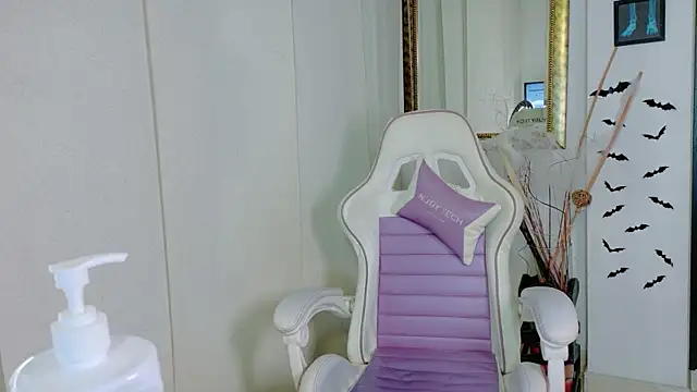 Snapshot of Madison_Jackson chatting on 29, 5, 2026 Madison Jackson online show from 29, 5, 2026