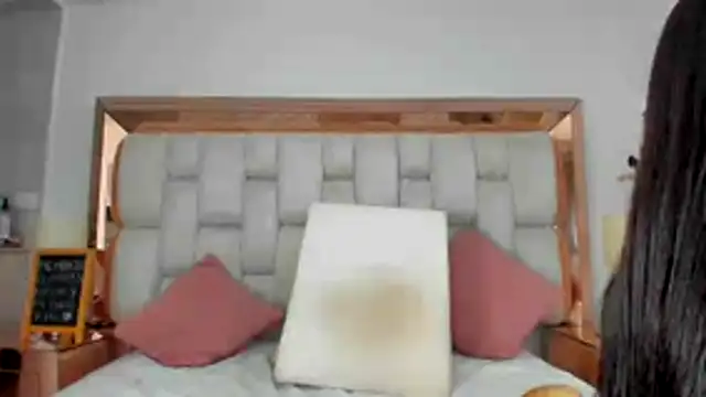 emilyparkerr01 online show from 1, 12, 2025